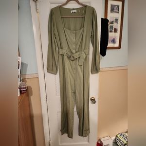 Brand new jump suit size m